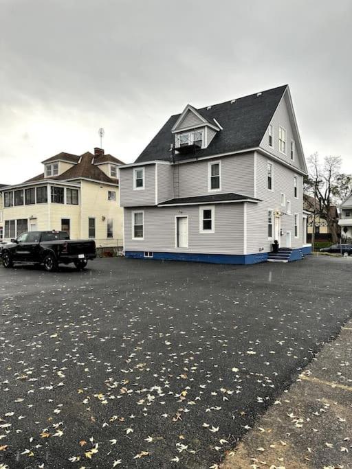 Newly 5 Star 3 Beds 1 Bath Ideal Short Term Rental Schenectady Exteriör bild