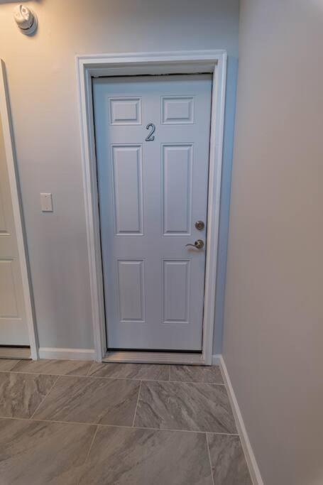 Newly 5 Star 3 Beds 1 Bath Ideal Short Term Rental Schenectady Exteriör bild